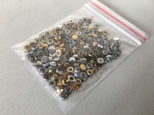 30 grams assorted used watch crowns - 150+ pieces
