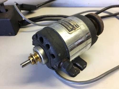 Watchmakers lathe motor with variable speed foot pedal