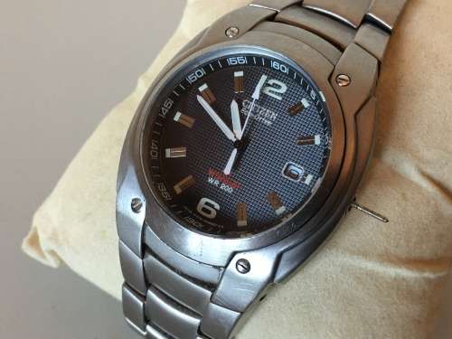 CITIZEN ECO DRIVE TITANIUM WR200 - parts/repair