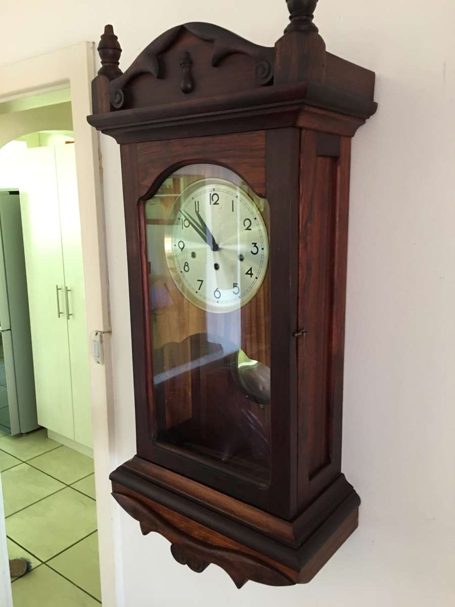850 x 400mm wall clock - works