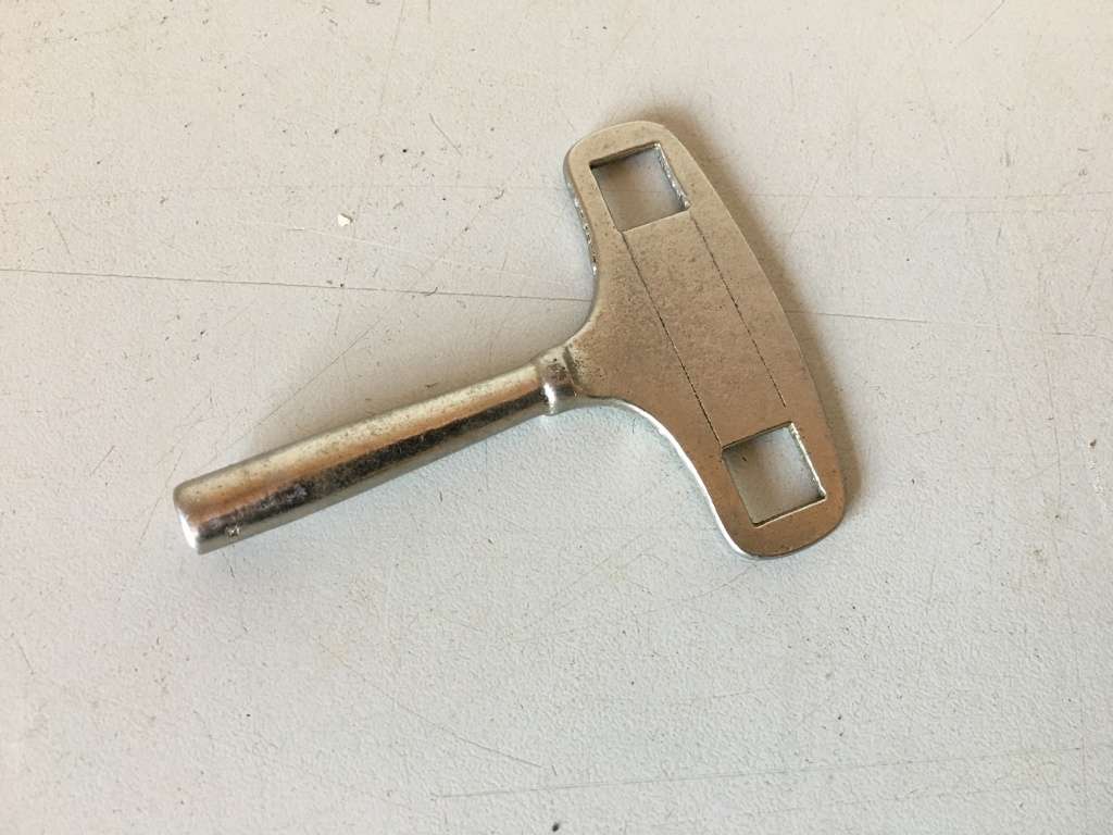 850 x 400mm wall clock - works