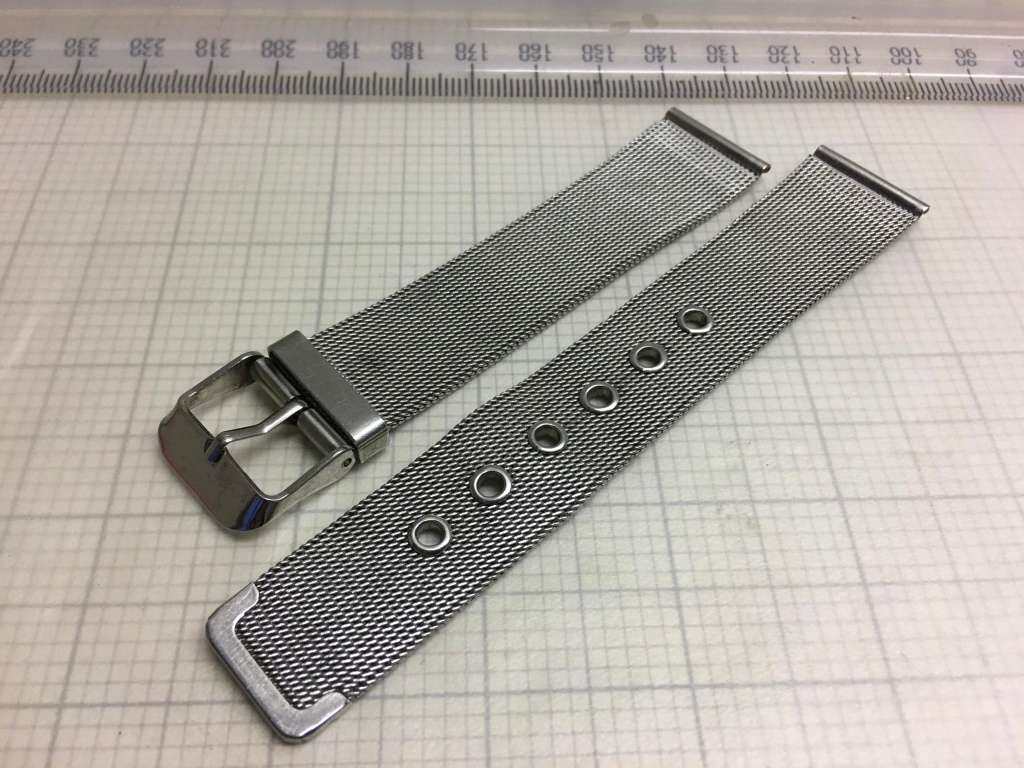 18mm stainless steel Milanese strap with buckle