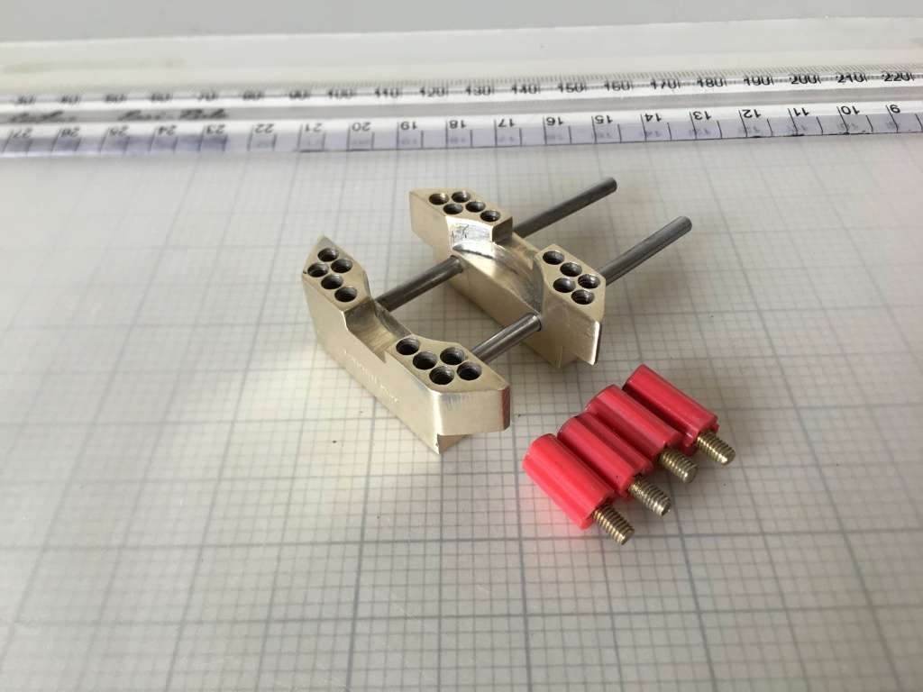 FAVORITE - watch/pocket watch movement holder