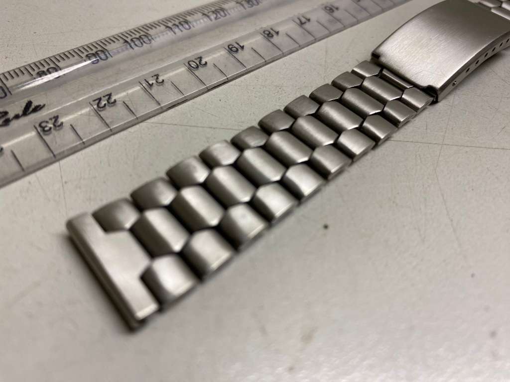 Vintage stainless steel bracelet - 18mm