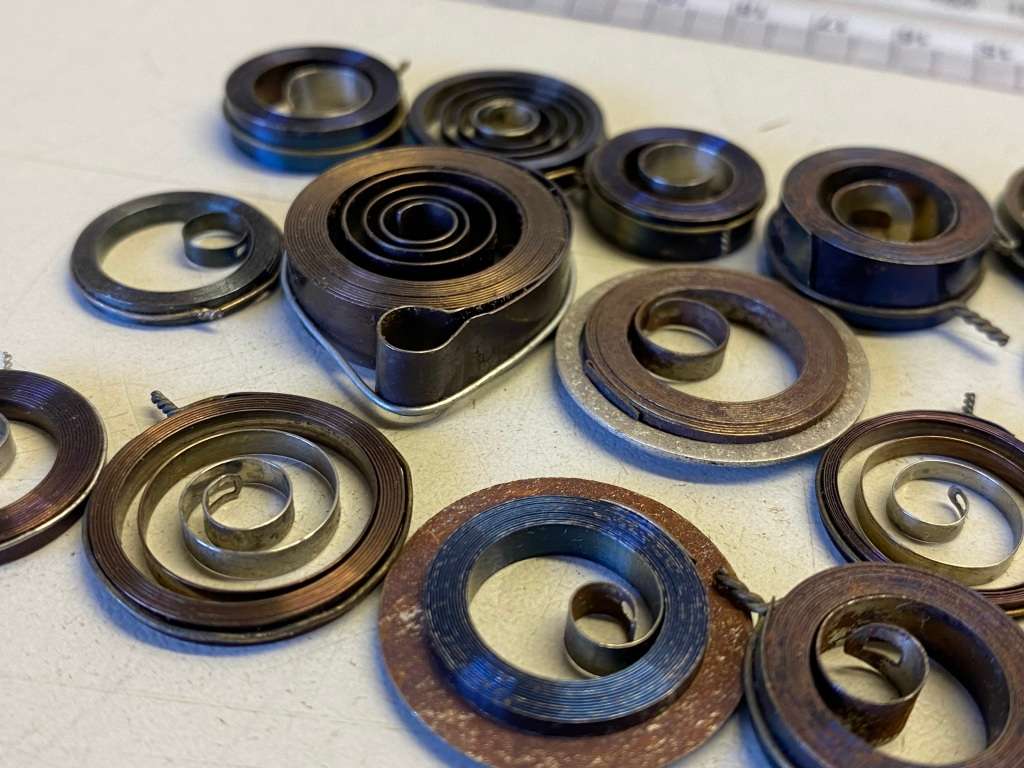 Clock mainsprings - 20 assorted small sizes