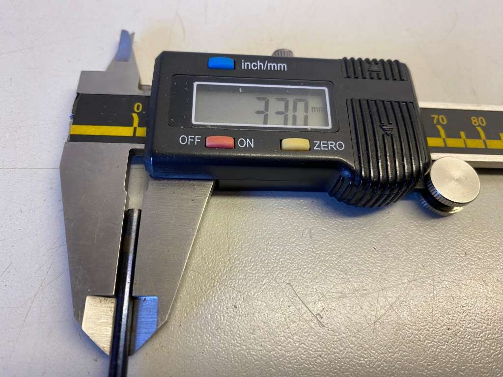 Blued pivot steel - 3.3mm