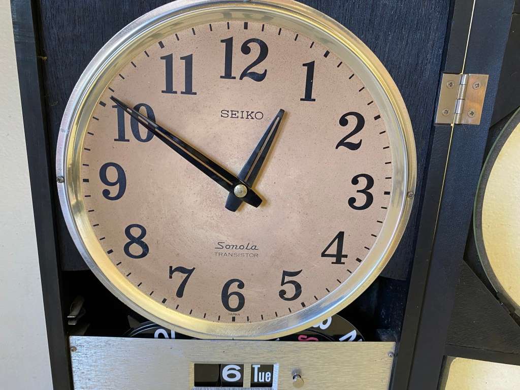 SEIKO SONALA - transistor wall clock