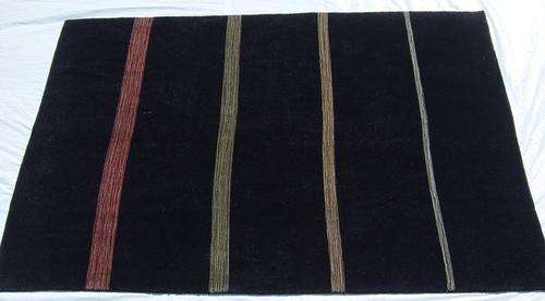 PERSIAN & ORIENTAL CARPETS: HANDWOVEN AMRITSAR CARPET 240x180
