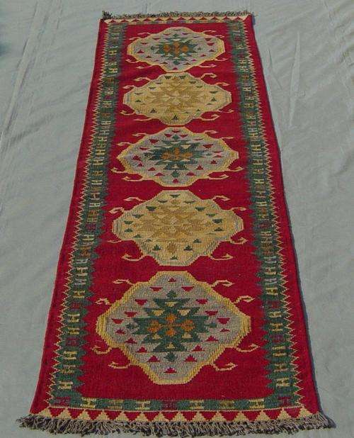 SERAFIAN'S RUGS AND CARPETS: FINE HANDWOVEN KILIM RUG  305x76