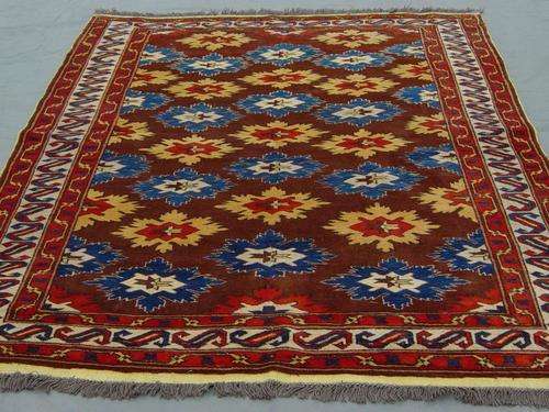 RUGS & CARPETS:  SHIRVAN CARPET - COLLECTORS' CARPET