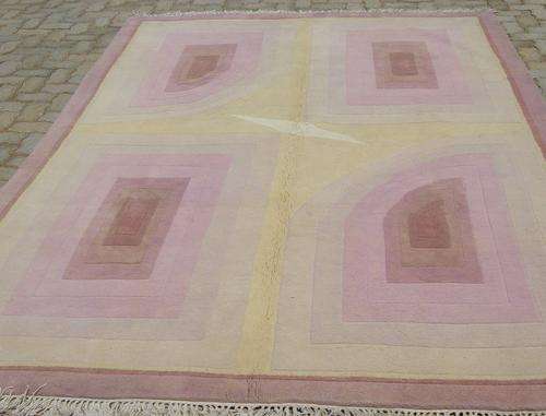 RUGS: DESIGNER RUG 300x200
