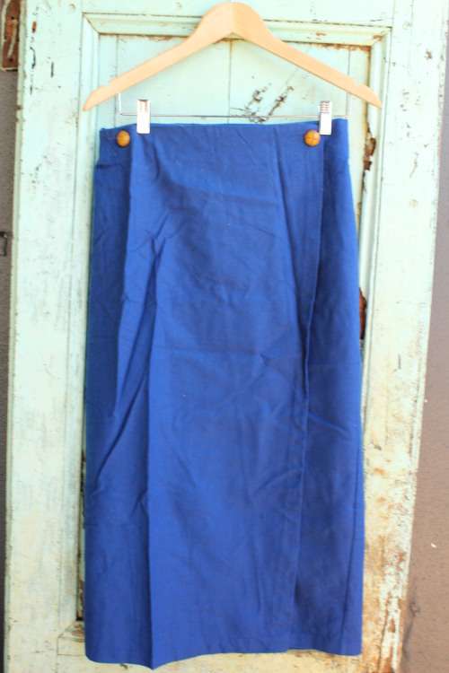 Vintage Blue Skirt (Size 34) **Free Vintage Gift per Order**