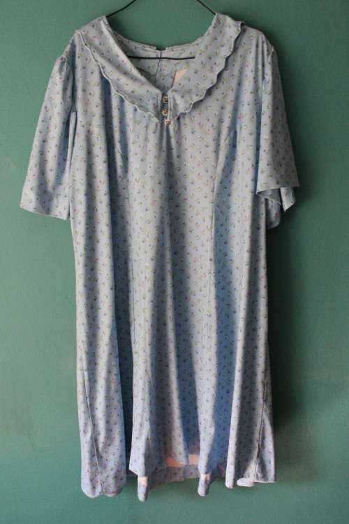 Blue Dress with Dainty Floral Print (2XL / 3XL)