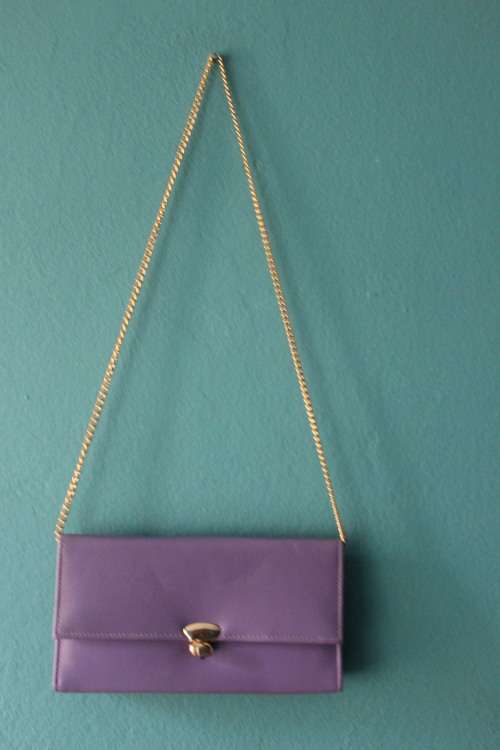 Vintage Purple Handbag with Gold Chain Strap (13 x 25cm)