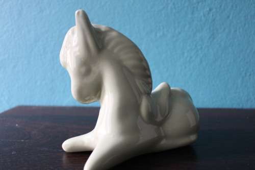 Vintage Mint Green Horse Ornament (13 x 18cm)