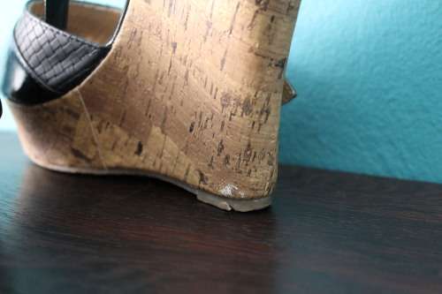 Black Wedge Heels by Rage (Size 6)