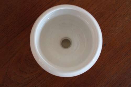 Vintage White Retro Planter (15cm diameter, 15cm tall)