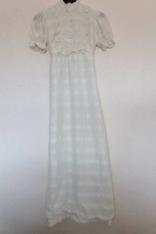 Vintage Cream Peasant Dress (Small) Excellent Condition