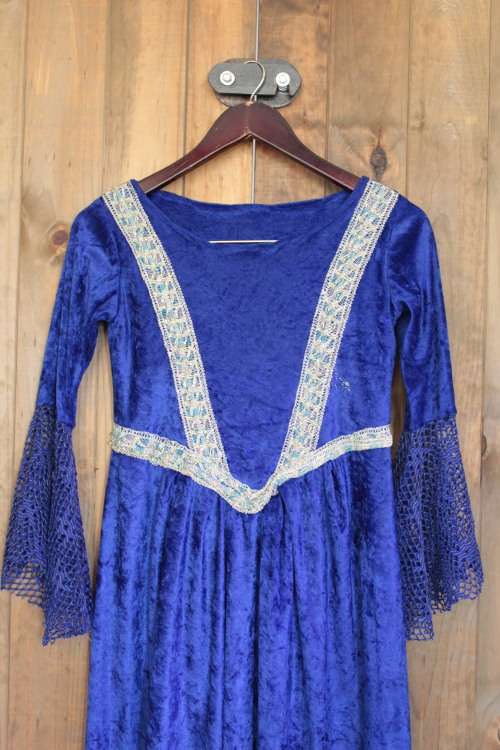 Vintage Blue Medieval Dress (Needs TLC) Size - Medium