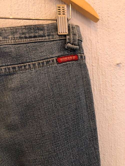 Guess Bootleg Jeans (Size 29 - hip measures 37cm from left to right)