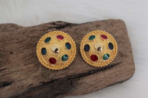 Vintage Faux Gold and Colourful Stone Clip On Earrings (Each earring measures 4 cm in diameter)