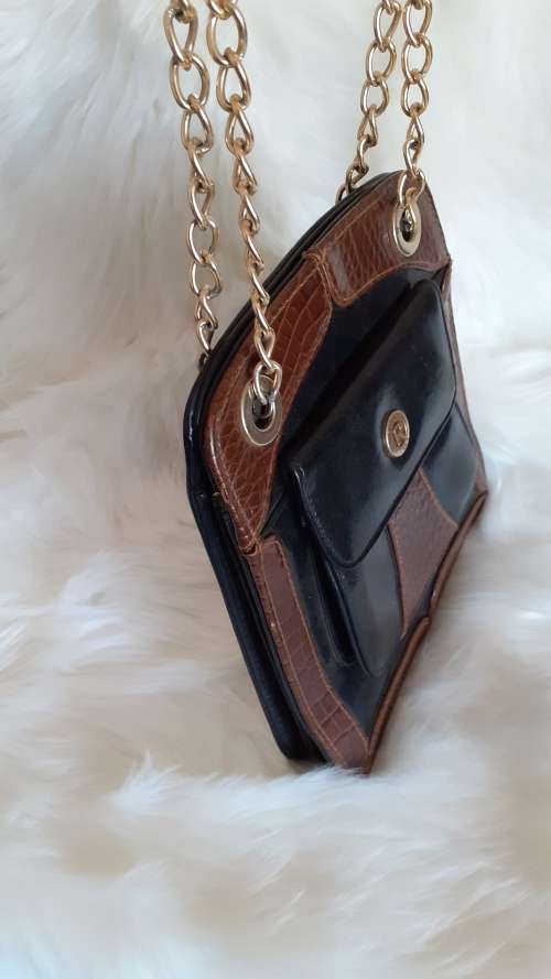 Brown and Black Fauax Leather Vintage Sling Bag (Body of bag measures 21 x 24 x 10cm)