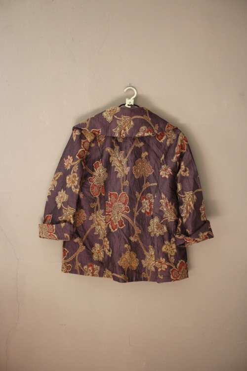 Stunning Vintage Jacket (Large) Needs some minor TLC