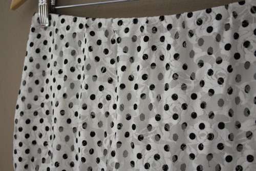 Black and White Oasis Midi Skirt (Size 10)