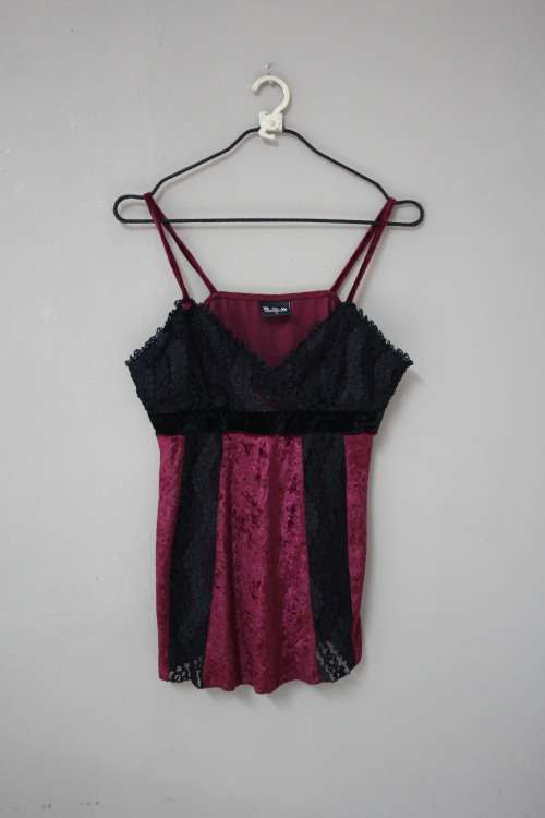 Velvet Red Top (Size 16)