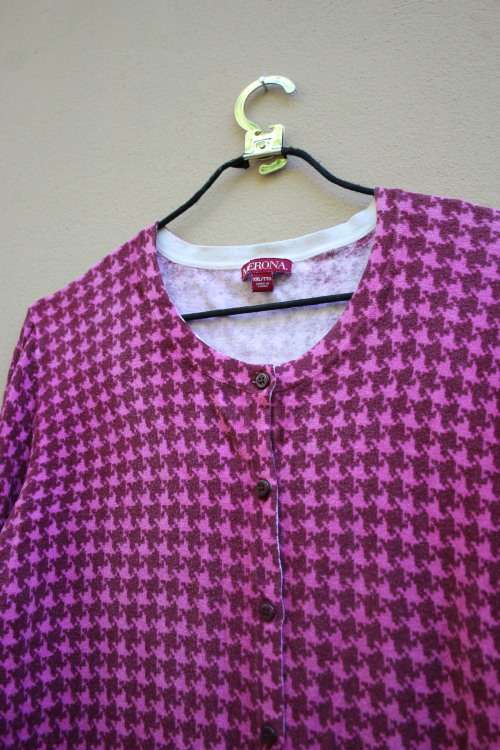 Vintage 90`s Pink Hounds Tooth Cardigan (XXL)