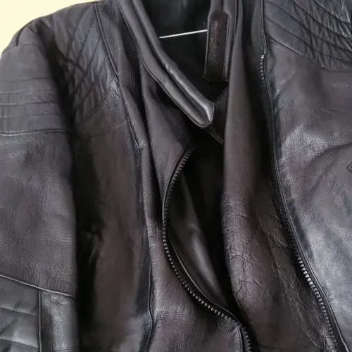 Mens vintage bikers leather jacket (Large / XL)