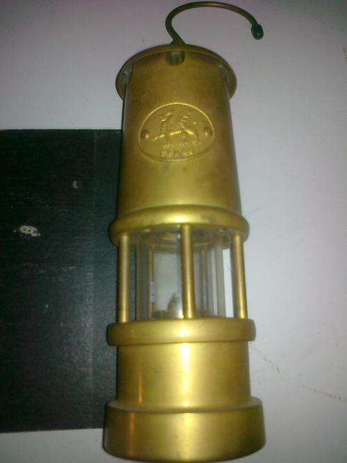 Antique CYMRU Railway Paraffin Lamp.