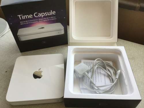 Apple Wireless WiFi Hard Drive Backup