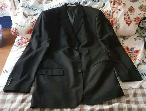 GIORGIO'S COLLECTIONS BLACK SUIT SIZE 36 *WORN ONCE TO A WEDDING* *HOME CLEARANCE SALE*