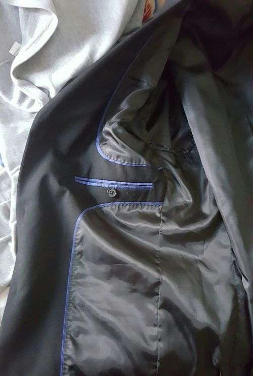 GIORGIO'S COLLECTIONS BLACK SUIT SIZE 36 *WORN ONCE TO A WEDDING* *HOME CLEARANCE SALE*