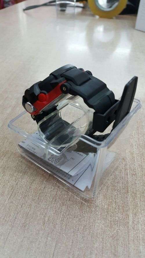 DIGITAL SPORTS WATCH - RED (LAST ONE)