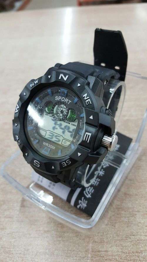 DIGITAL SPORTS WATCH - BLACK