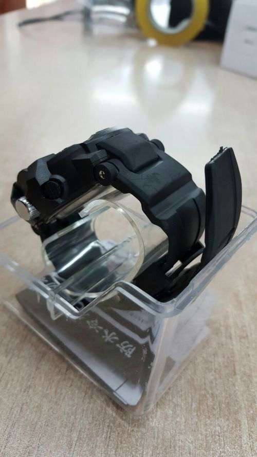 DIGITAL SPORTS WATCH - BLACK