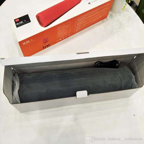 PORTABLE WIRELESS SPEAKER / 8 HOURS PLAYING TIME / A189 MUSIC+