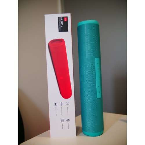 PORTABLE WIRELESS SPEAKER / 8 HOURS PLAYING TIME / A189 MUSIC+