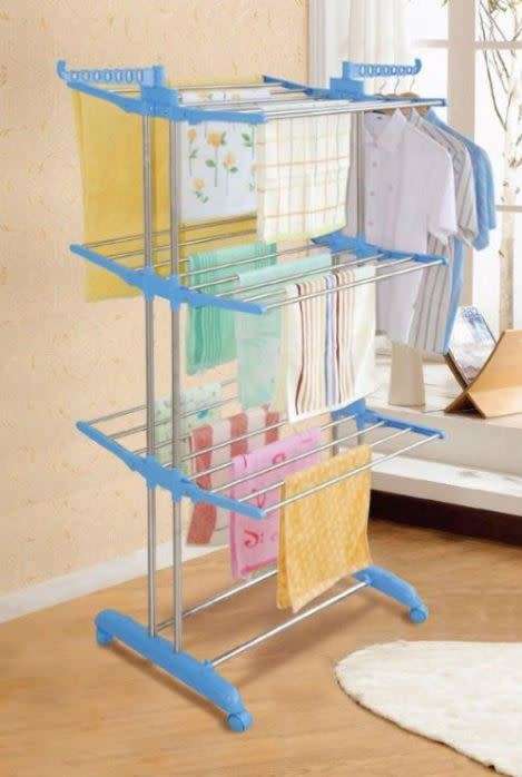 3 TIER CLOTHS RACK