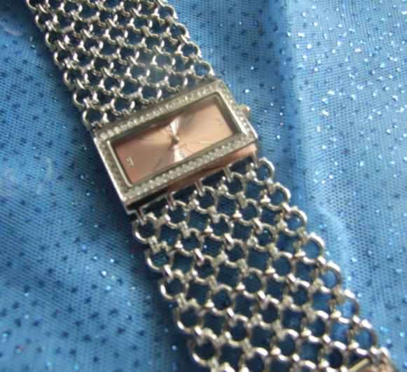 LOVELY DIVA QUARTZ MESH LADIES WATCH WITH PRETTY PINK FACE
