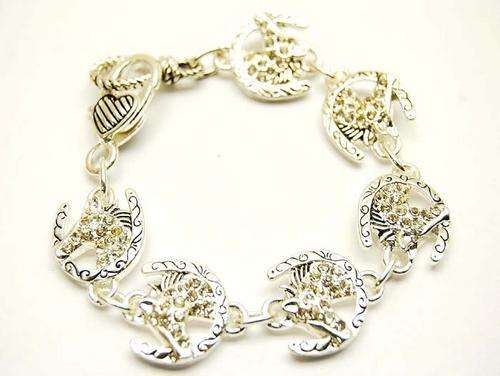 LOVELY LUCKY HORSESHOE AND HORSE STUDDED WITH AUSTRIAN CRYSTAL BRACELET