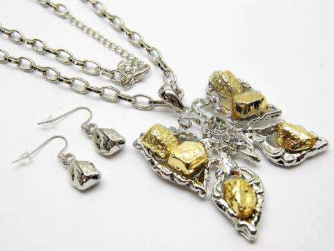 BOLD BUTTERFLY AND EARRING SET WITH CUBIC ZIRCONIAS