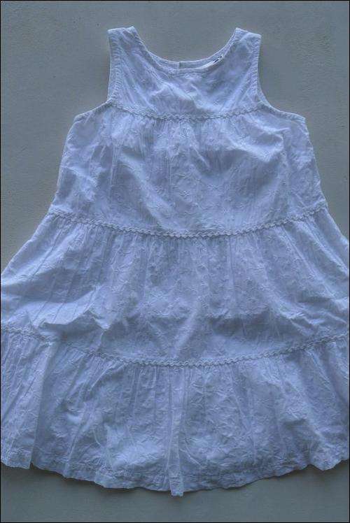 H&M Hennes Girl 5yrs white embroidery anglaise lined cotton dress - EXCELLENT used condition !