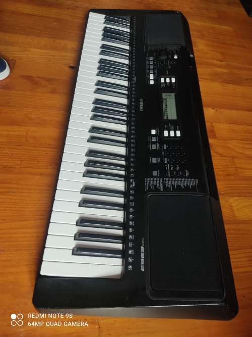 Yamaha PSR E363