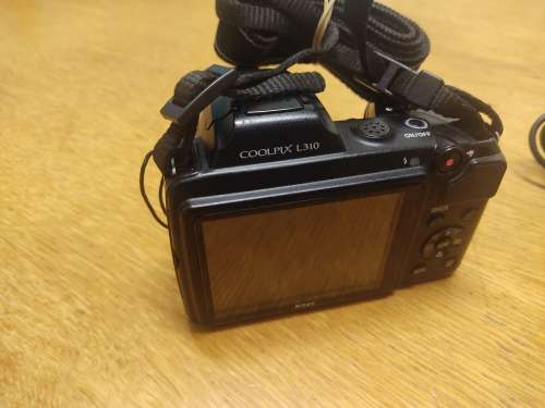 Nikon L310 Camera in excellent condition