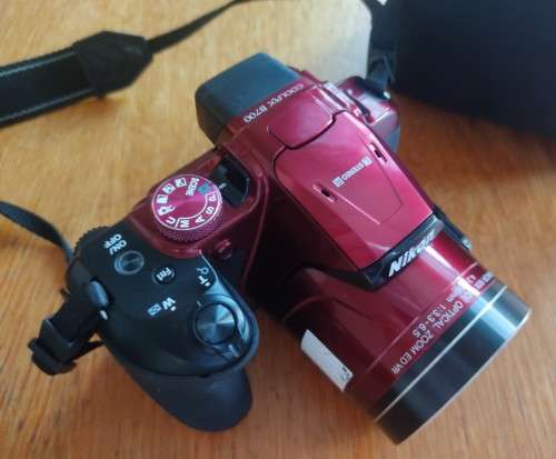Nikon Coolpix B700 BARGAIN!!