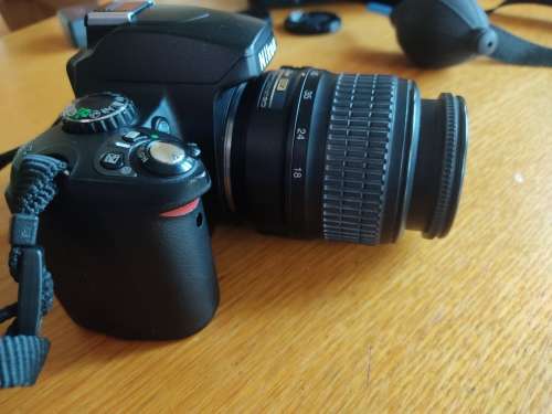 Nikon D40 DSLR Camera