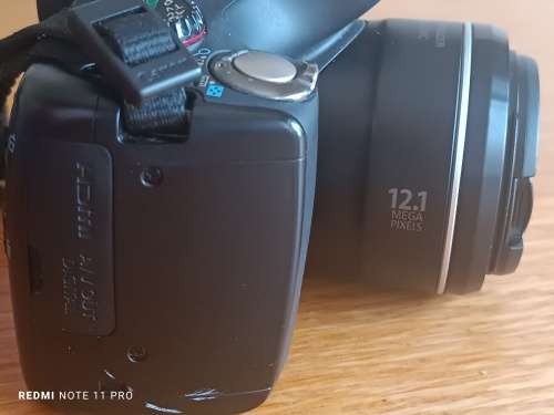 Canon POWERSHOT SX40HS - 12.1mp - 35x zoom